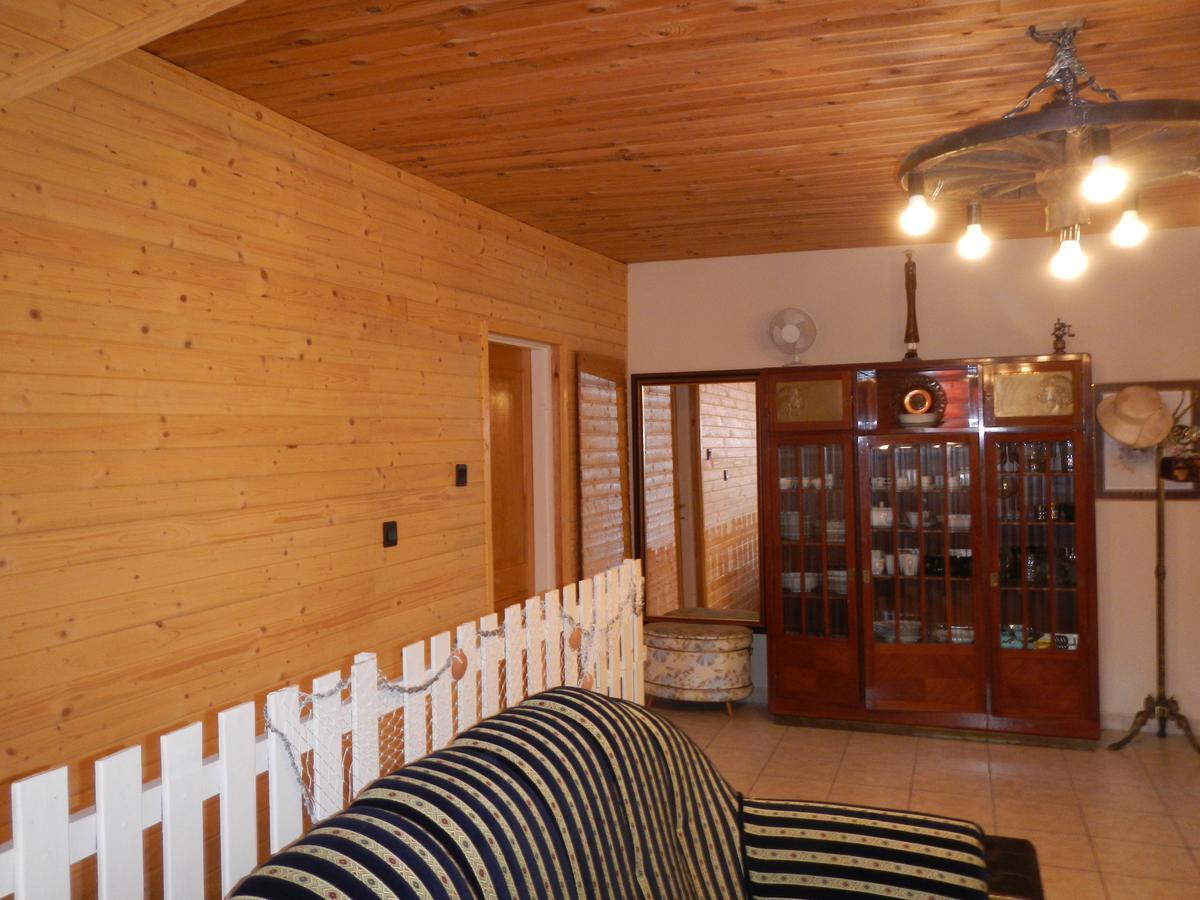 Balatonalmádi Vakacio Apartman מראה חיצוני תמונה